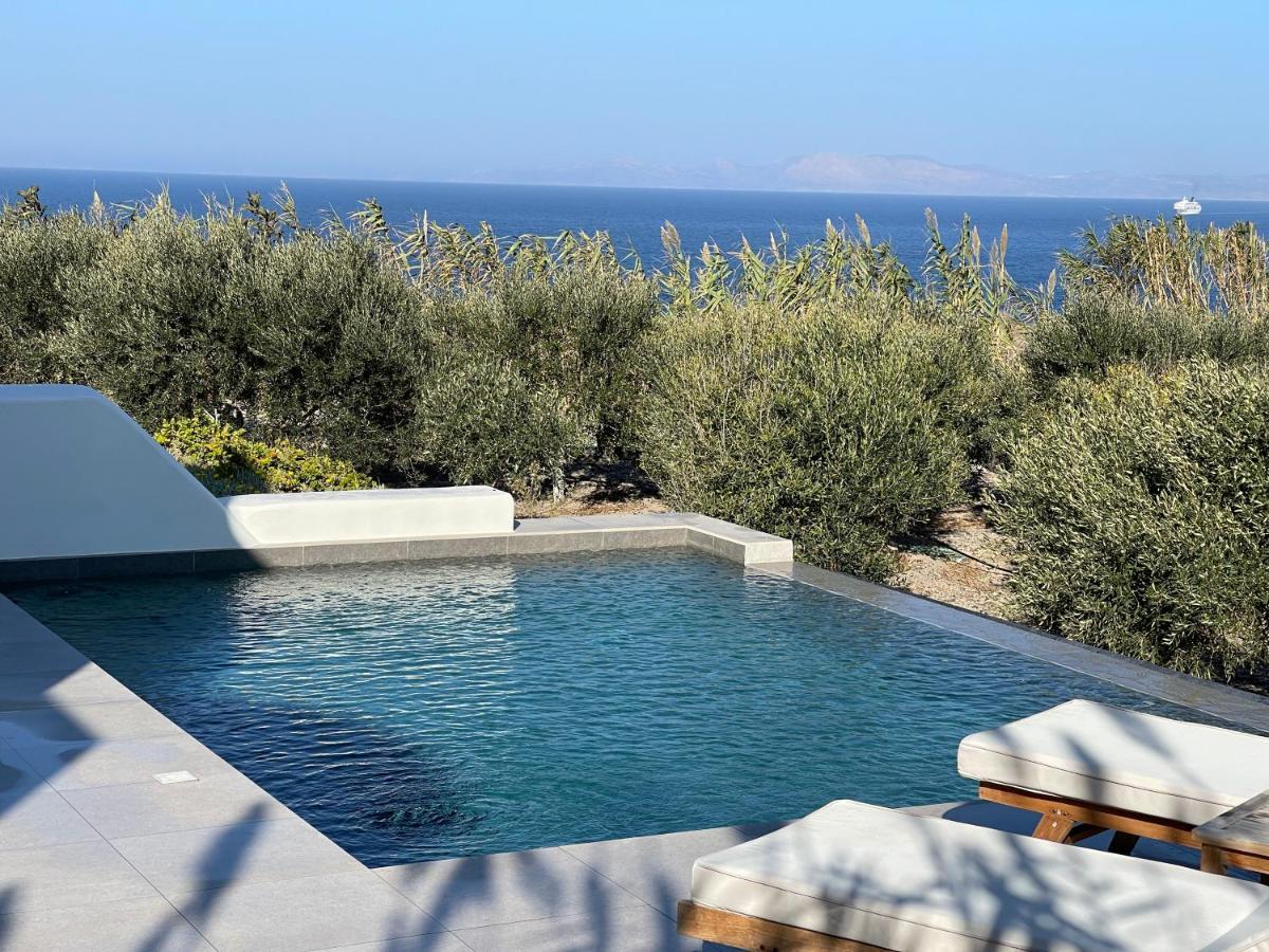 Saint John Oia-Exclusive Private Heated Pool Villas Exterior foto