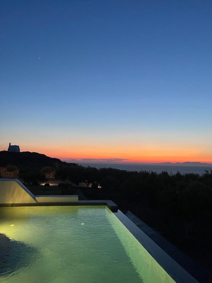 Saint John Oia-Exclusive Private Heated Pool Villas Exterior foto