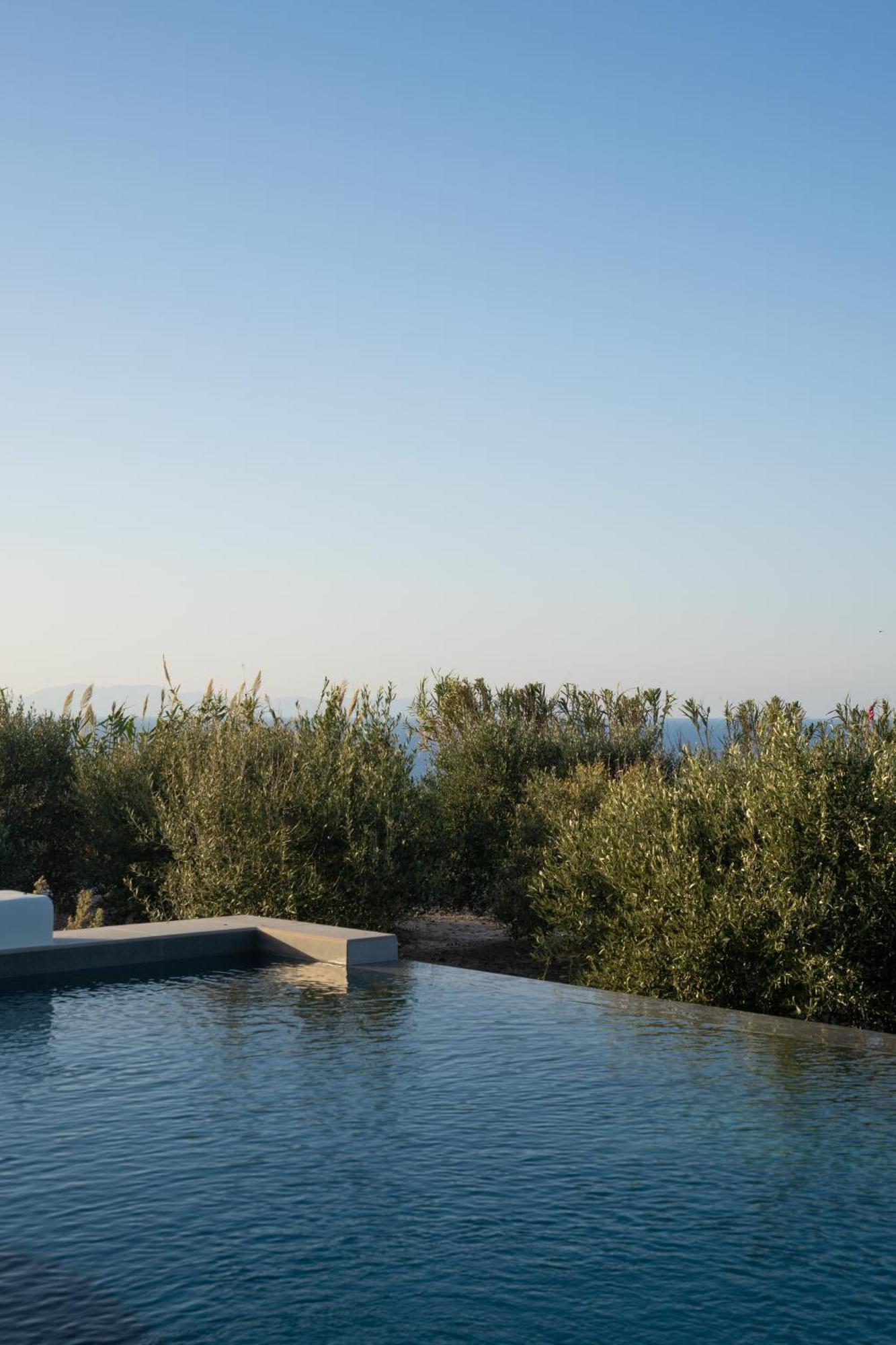 Saint John Oia-Exclusive Private Heated Pool Villas Exterior foto